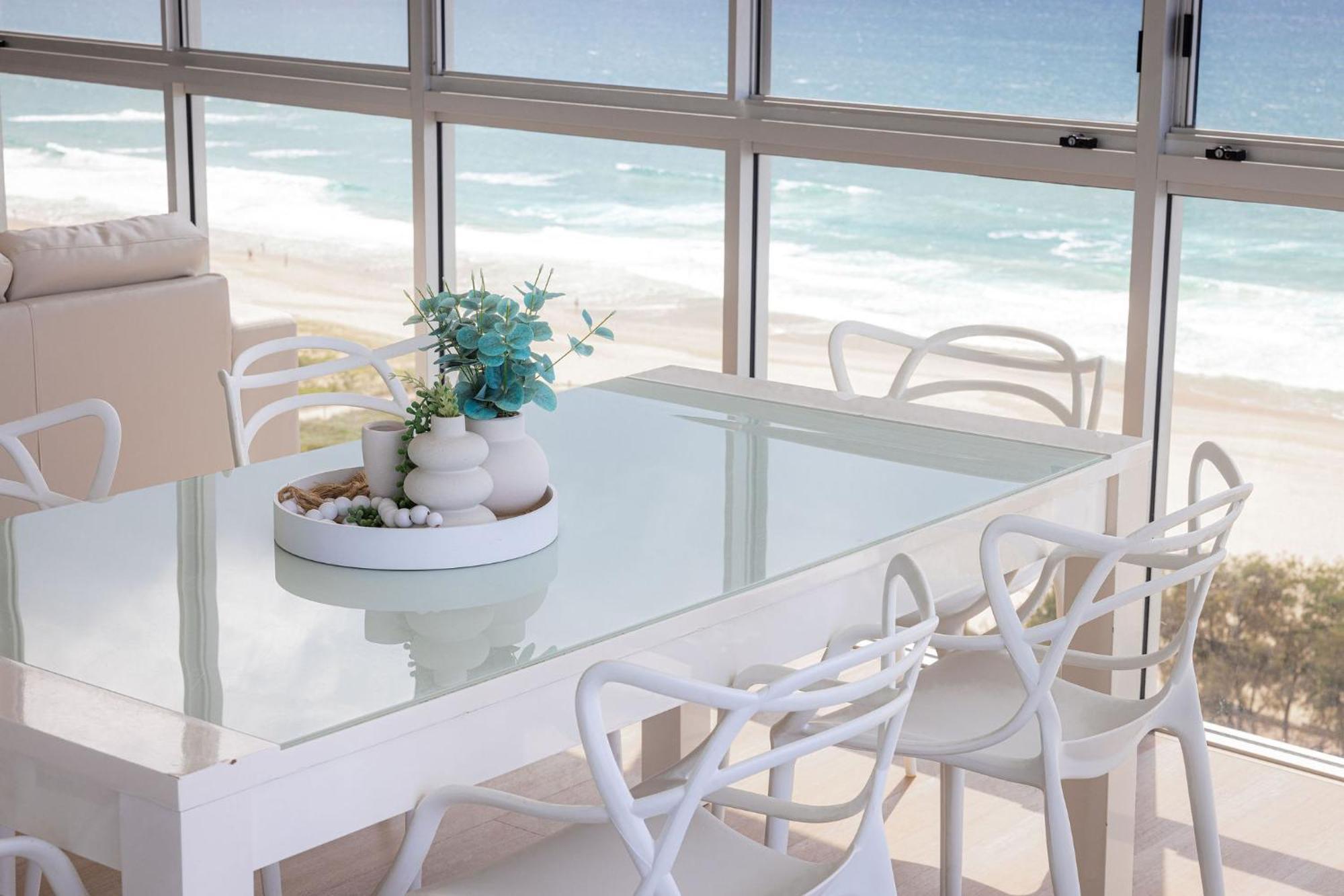 Ultiqa Air On Broadbeach Gold Coast Kültér fotó