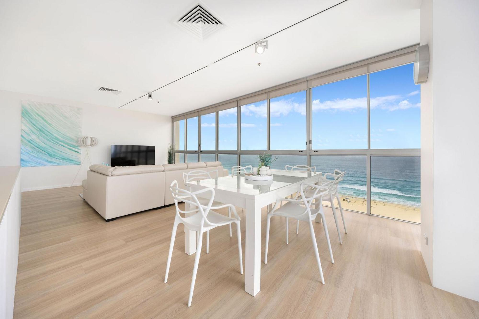 Ultiqa Air On Broadbeach Gold Coast Kültér fotó