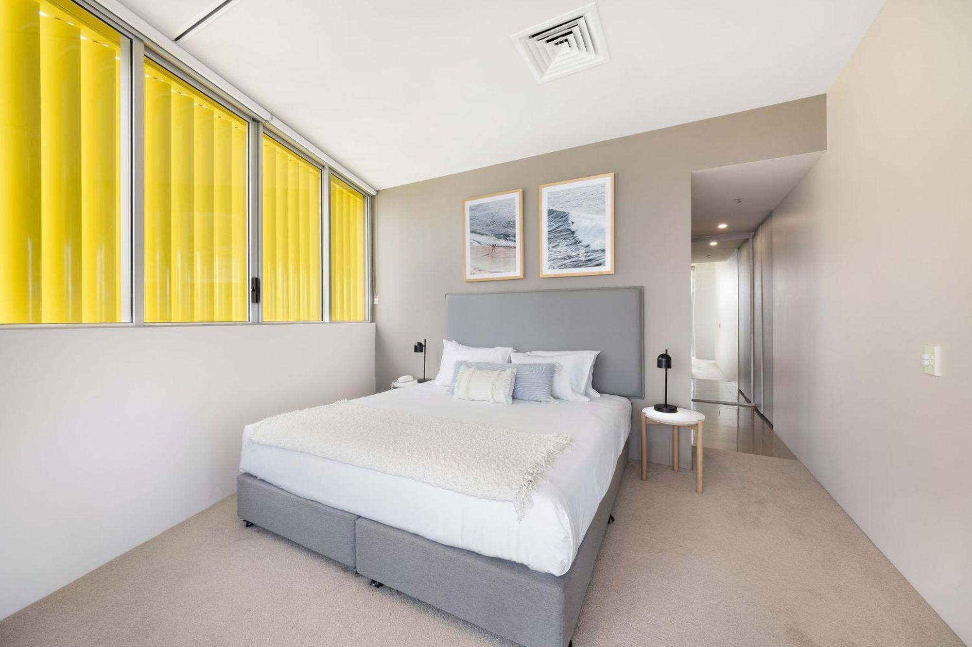 Ultiqa Air On Broadbeach Gold Coast Kültér fotó