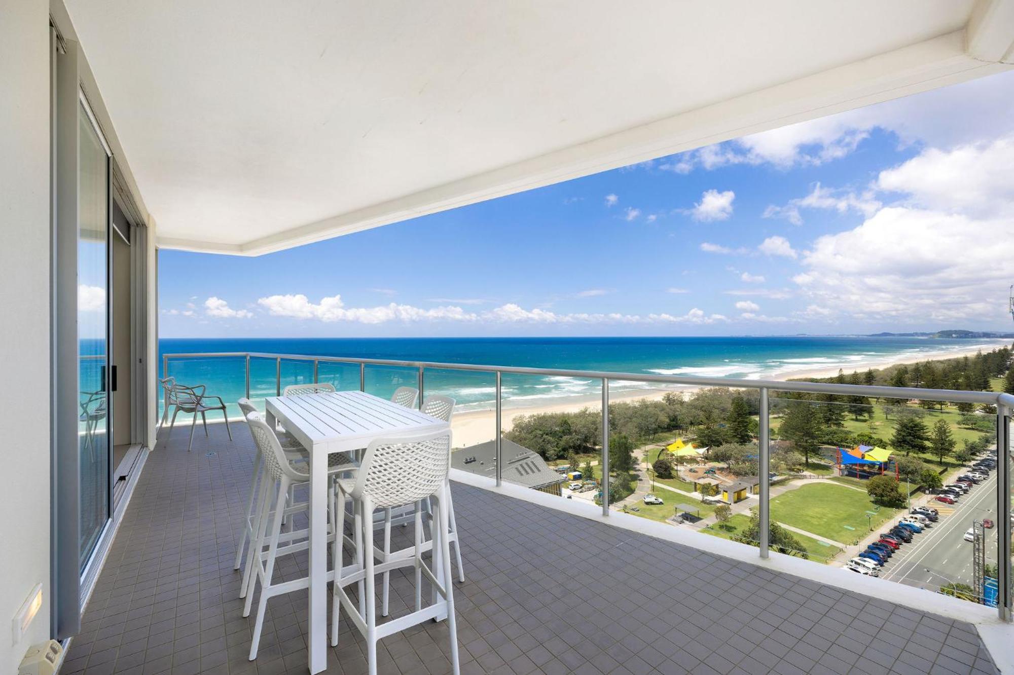 Ultiqa Air On Broadbeach Gold Coast Kültér fotó