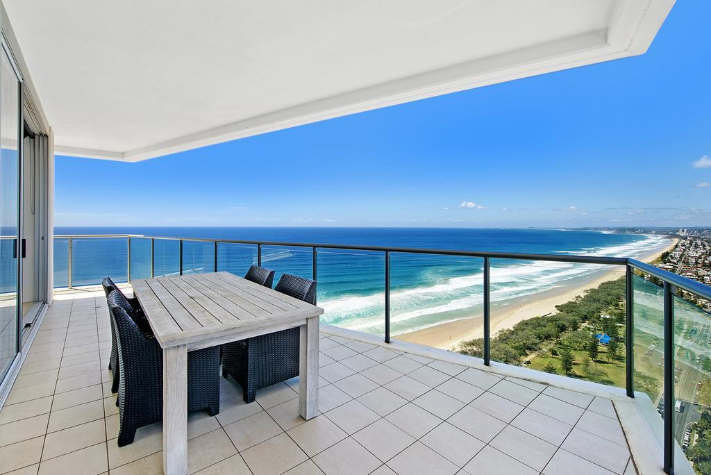 Ultiqa Air On Broadbeach Gold Coast Kültér fotó